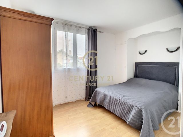 Afficher la photo en grand Appartement F5 à vendre - 5 pièces - 86.39 m2 - FRANCONVILLE LA GARENNE - 95 - ILE-DE-FRANCE - Century 21 La Source Immo
