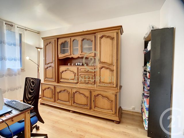 Afficher la photo en grand Appartement F5 à vendre - 5 pièces - 86.39 m2 - FRANCONVILLE LA GARENNE - 95 - ILE-DE-FRANCE - Century 21 La Source Immo