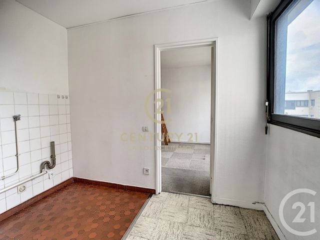 Afficher la photo en grand Appartement F1 à vendre - 1 pièce - 25.6 m2 - FRANCONVILLE LA GARENNE - 95 - ILE-DE-FRANCE - Century 21 La Source Immo