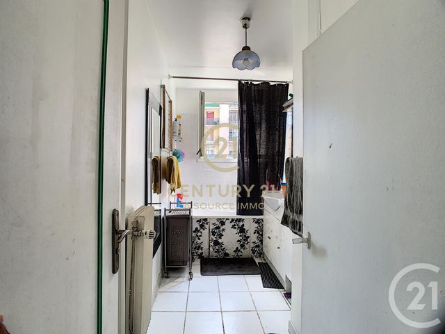 Appartement F3 à vendre - 3 pièces - 60.0 m2 - FRANCONVILLE LA GARENNE - 95 - ILE-DE-FRANCE - Century 21 La Source Immo Appartement F3 à vendre - 3 pièces - 60.0 m2 - FRANCONVILLE LA GARENNE - 95 - ILE-DE-FRANCE - Century 21 La Source Immo