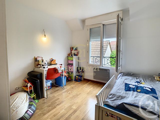 Afficher la photo en grand maison à vendre - 5 pièces - 95.95 m2 - LE PLESSIS BOUCHARD - 95 - ILE-DE-FRANCE - Century 21 La Source Immo