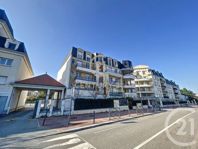 Appartement F3 à vendre - 3 pièces - 60.54 m2 - FRANCONVILLE LA GARENNE - 95 - ILE-DE-FRANCE - Century 21 La Source Immo