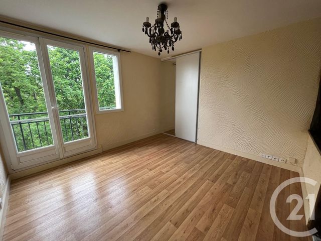 Appartement F4 à louer - 4 pièces - 58.64 m2 - FRANCONVILLE LA GARENNE - 95 - ILE-DE-FRANCE - Century 21 La Source Immo
