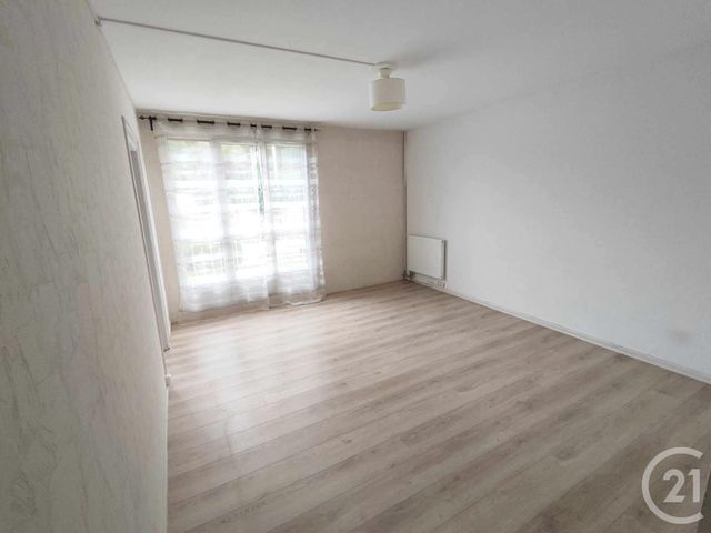 Appartement F4 à vendre - 4 pièces - 63.75 m2 - MONTIGNY LES CORMEILLES - 95 - ILE-DE-FRANCE - Century 21 La Source Immo