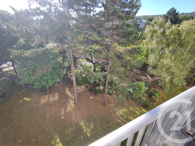 Afficher la photo en grand Appartement F3 à vendre - 3 pièces - 68.0 m2 - MONTIGNY LES CORMEILLES - 95 - ILE-DE-FRANCE - Century 21 La Source Immo