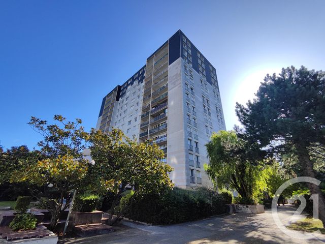 Appartement F3 à vendre - 3 pièces - 68.0 m2 - MONTIGNY LES CORMEILLES - 95 - ILE-DE-FRANCE - Century 21 La Source Immo