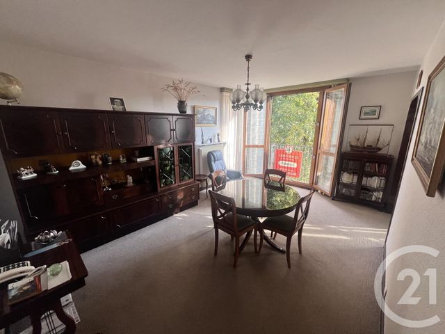 Appartement F4 à vendre - 4 pièces - 70.99 m2 - FRANCONVILLE LA GARENNE - 95 - ILE-DE-FRANCE - Century 21 La Source Immo