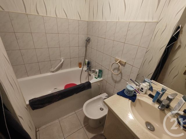 Appartement à vendre - 2 pièces - 47.71 m2 - FRANCONVILLE LA GARENNE - 95 - ILE-DE-FRANCE - Century 21 La Source Immo