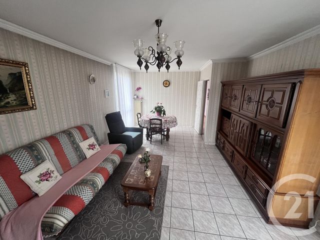 Afficher la photo en grand Appartement F4 à vendre - 4 pièces - 74.5 m2 - FRANCONVILLE LA GARENNE - 95 - ILE-DE-FRANCE - Century 21 La Source Immo