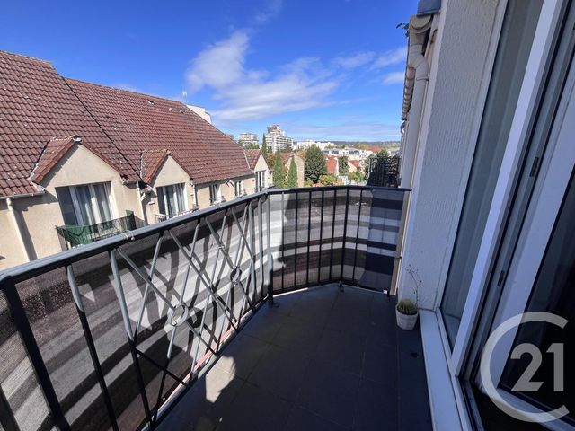Afficher la photo en grand Appartement F2 à louer - 2 pièces - 50.06 m2 - ST GRATIEN - 95 - ILE-DE-FRANCE - Century 21 La Source Immo
