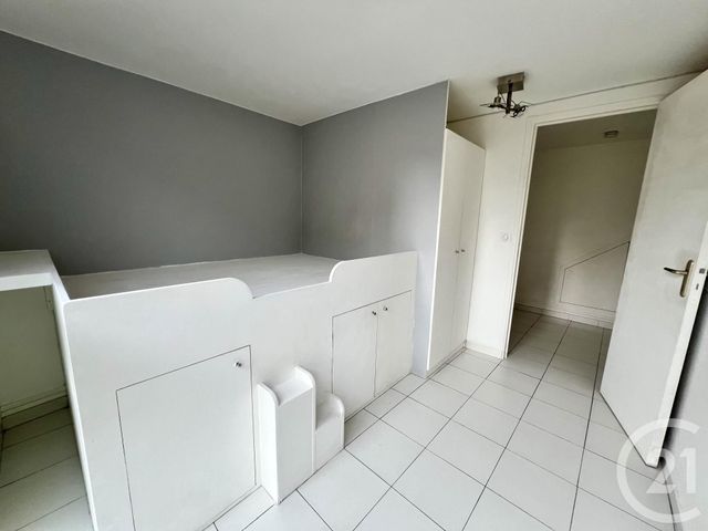 Appartement F2 à louer - 2 pièces - 25.33 m2 - MONTESSON - 78 - ILE-DE-FRANCE - Century 21 La Source Immo